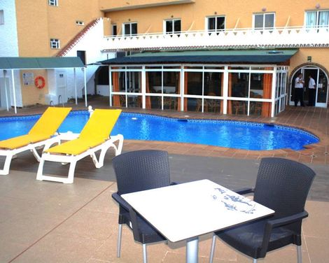 Hotel Nerja Club by Dorobe Hotels