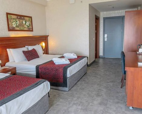 Casa Fora Beach Resort