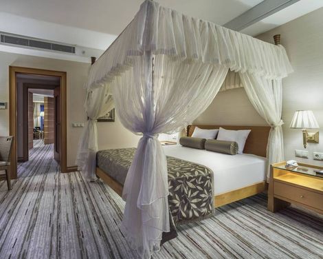 Rixos Sungate - The Land of Legends Access