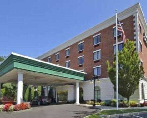 Hampton Inn & Suites Rockville Centre-2