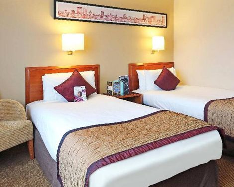 Crowne Plaza Manchester Airport
