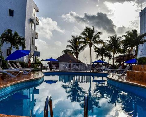 Imperial Las Perlas