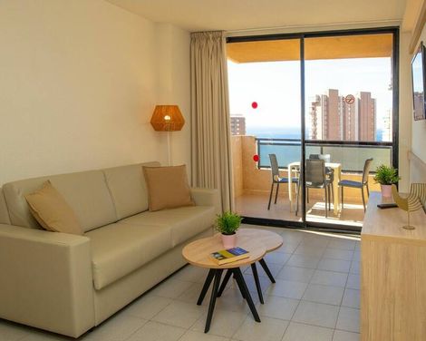 Dynastic Rooms Apartments-3