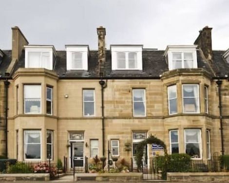 Heriott Park Guest House-1