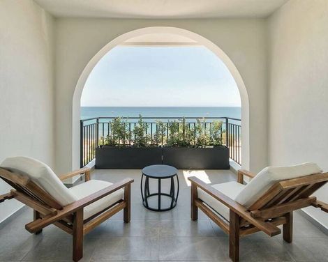 Bitzaro Boutique Hotel