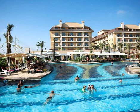 Crystal Family Resort & Spa-3