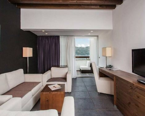 Avala Resort & Villas