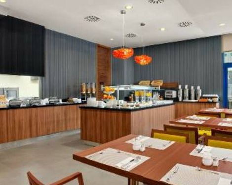 Hilton Garden Inn Sevilla-0