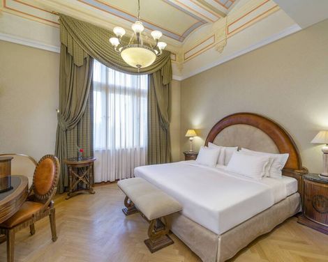 NH Collection Prague Carlo IV