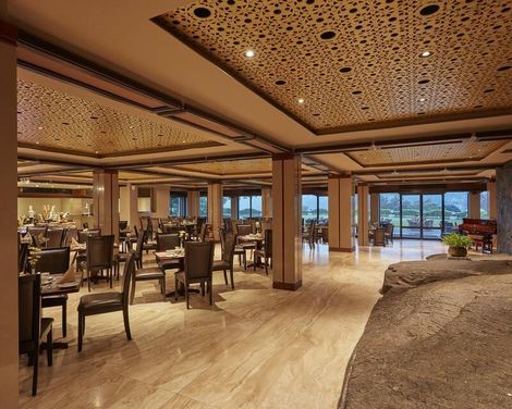 Earl's Regency-3