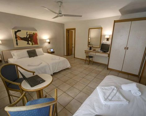 Sliema Chalet Hotel-1