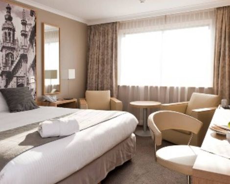 Pentahotel Brussels City Centre-3