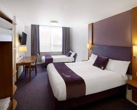Premier Inn Twickenham East