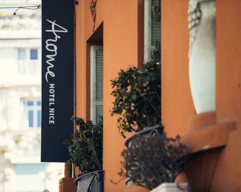 Arome Hotel