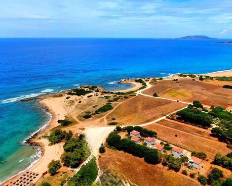 Romanos Beach Villas