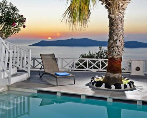Cliff Side Suites