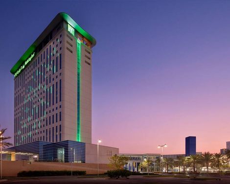 Holiday Inn & Suites Dubai Festival City