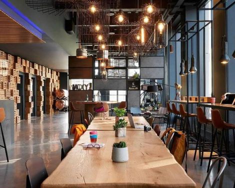 Moxy Edinburgh Fountainbridge