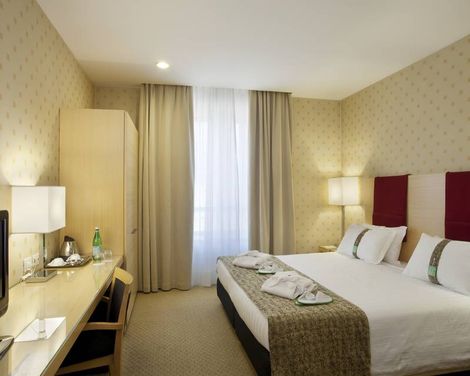 Holiday Inn Milano  Garibaldi Station