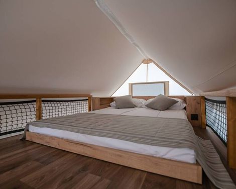 Arena One 99 Glamping