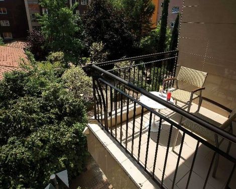 Adina Apartment Hotel Budapest-0