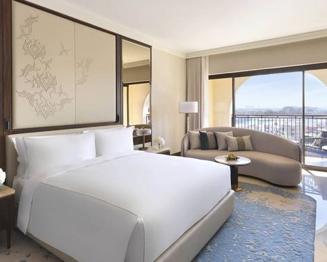 The Ritz-Carlton Abu Dhabi Grand Canal-3
