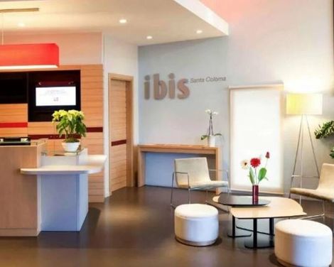 ibis Barcelona Santa Coloma