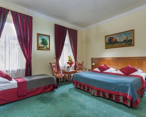 Green Garden Hotel