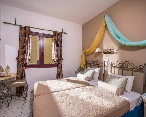 Irida Hotel Apartments