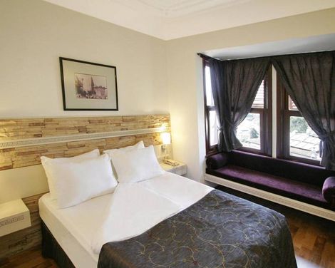 Aspen Hotel