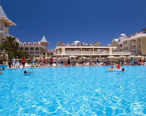 Side Star Resort