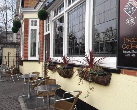 The Stag Enfield Bar & Guesthouse