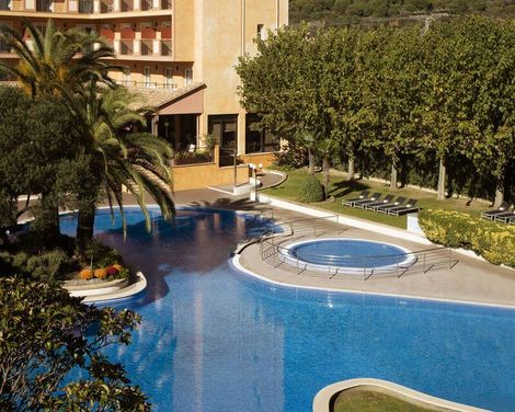 Luna Club Yoga & Spa Hotel