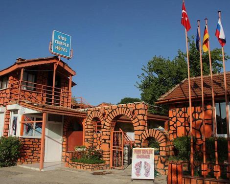 Side Temple Hotel