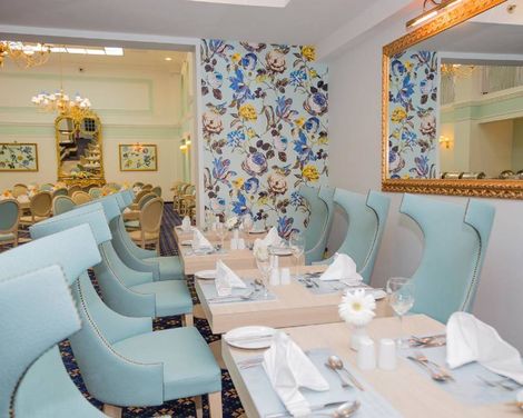 AX The Victoria Hotel