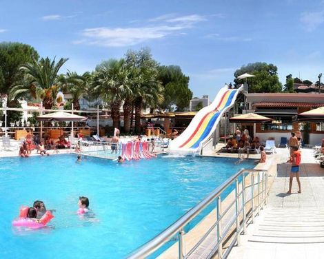 Club Munamar Beach Resort-2