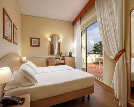 Hotel Santa Costanza