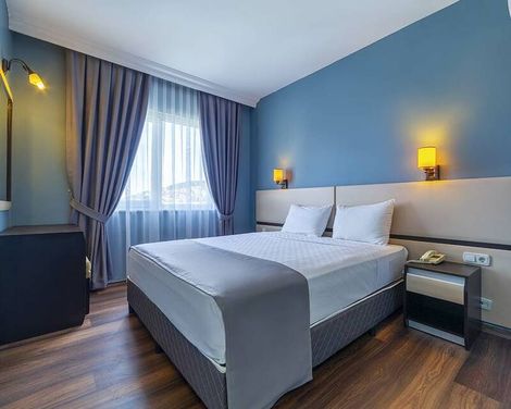 Vega City Apart Hotel