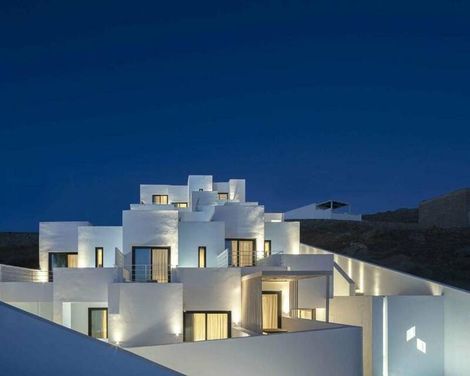 Cubic Hotel