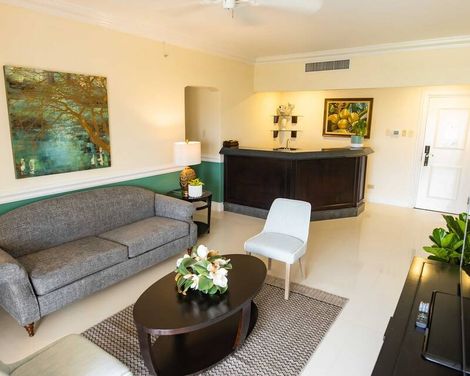 The Courtleigh Hotel & Suites-0