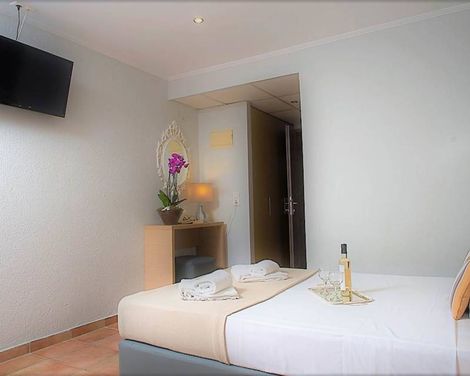 Ammos Beach Seaside Luxury Suites by Ammos Hotels & Villas