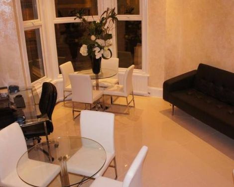 Sapphire Hotel