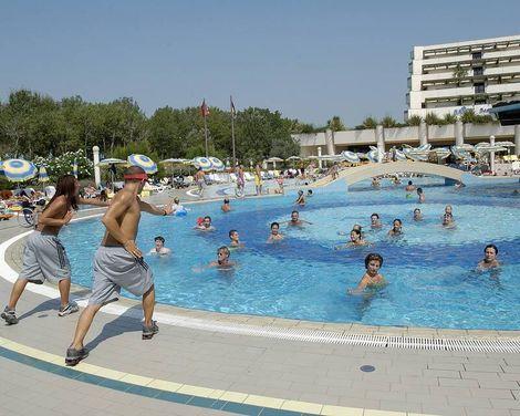 Savoy Beach Hotel & Thermal Spa