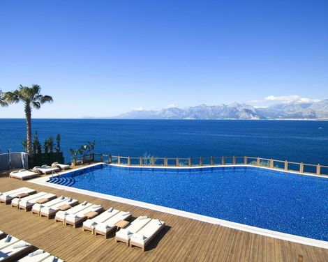 Ramada Plaza by Wyndham Antalya-2