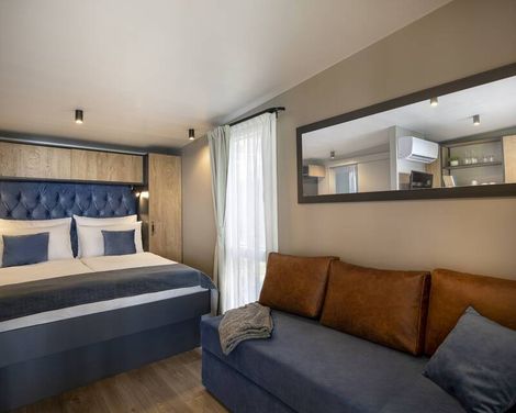 Punto Blu Premium Village