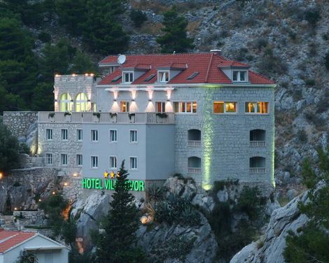 Villa Dvor