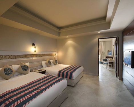 Sunrise Arabian Beach Resort - Grand Select