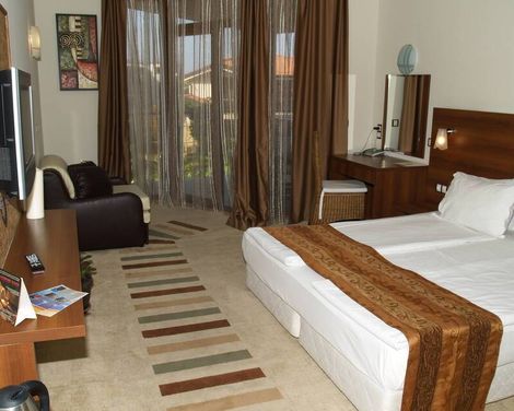 Laguna Beach Resort & Spa-1