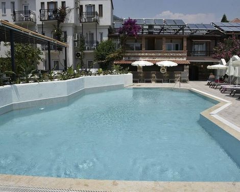 Magic Tulip Hotel