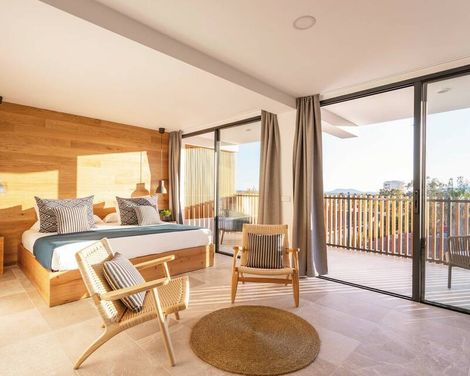 Hotel Las Gaviotas Suites Hotel-0